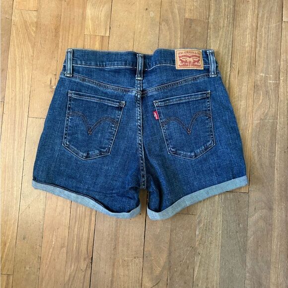 Levi’s Mid Length Shorts Size 27 High Rise Cuff - Picture 2 of 8